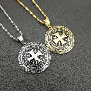 Tienda de colgantes templarios